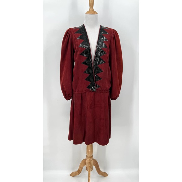 Alexandra and Gail Dresses & Skirts - ALEXANDRA AND GAIL Vintage Suede Skirt Suit Set Small 2 Piece Set Burgundy Black